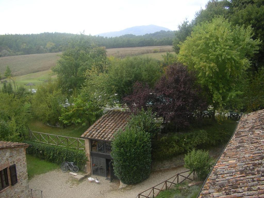 Agriturismo Il Mulino Delle Pile Кьюздино Экстерьер фото