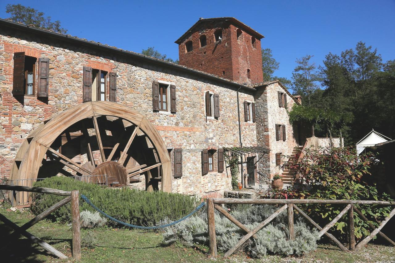 Agriturismo Il Mulino Delle Pile Кьюздино Экстерьер фото