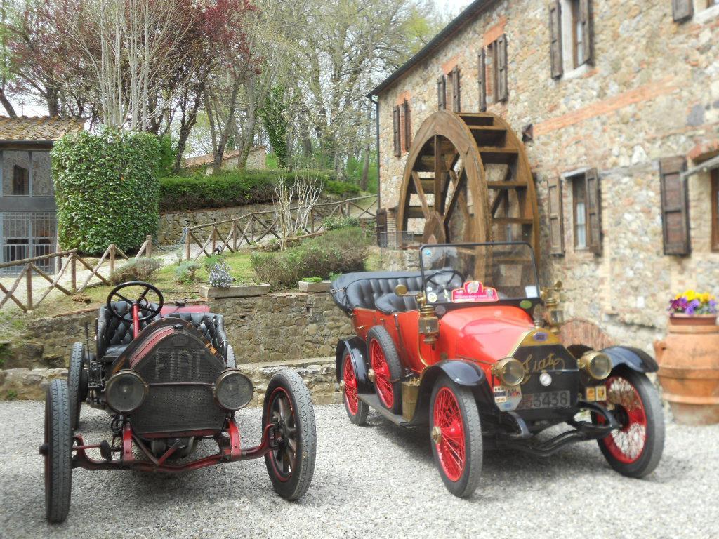 Agriturismo Il Mulino Delle Pile Кьюздино Экстерьер фото