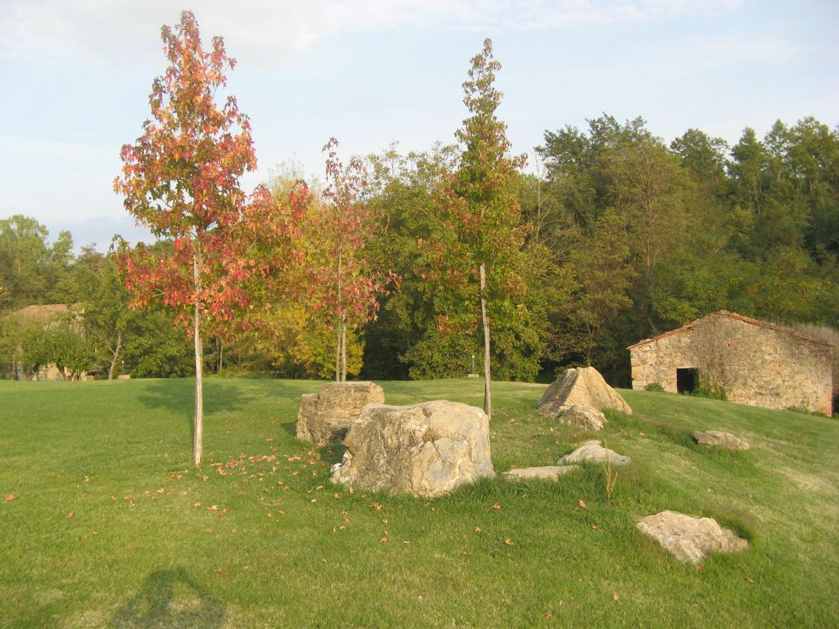Agriturismo Il Mulino Delle Pile Кьюздино Экстерьер фото