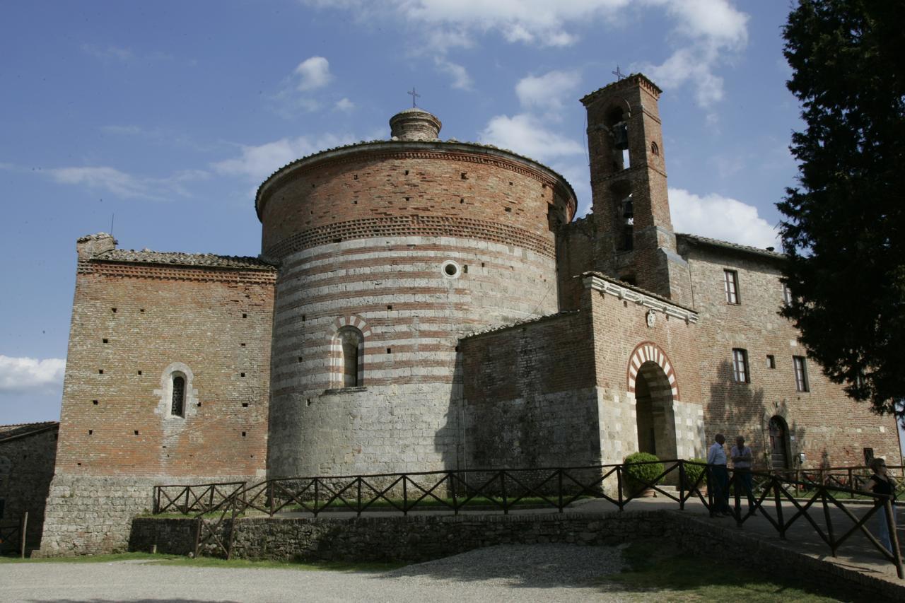 Agriturismo Il Mulino Delle Pile Кьюздино Экстерьер фото