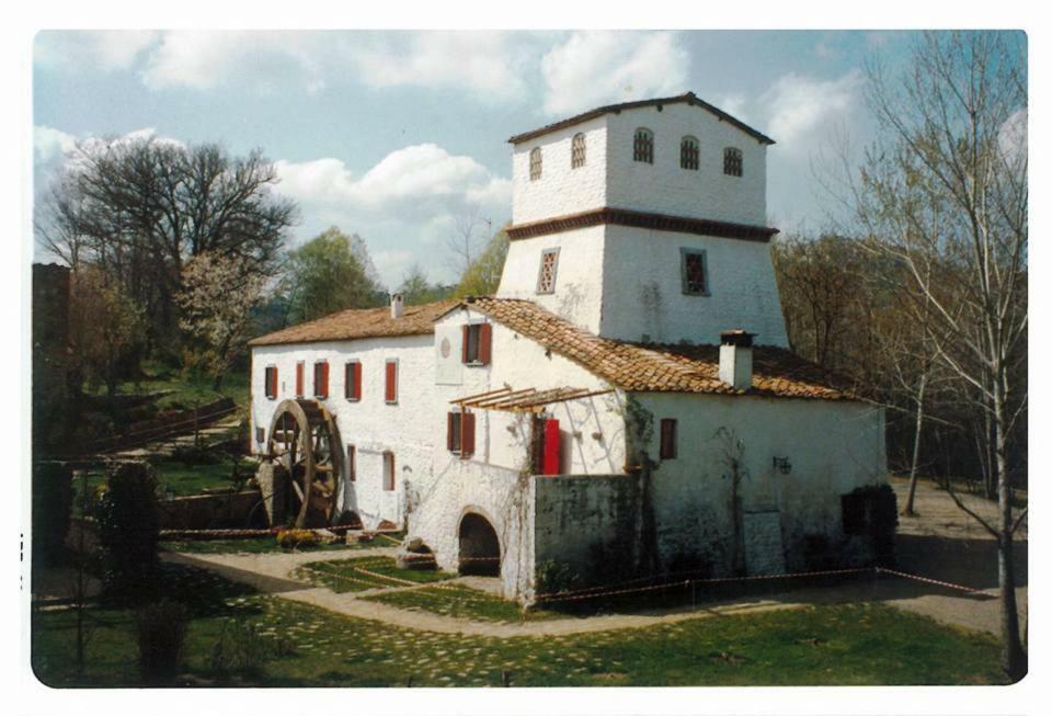 Agriturismo Il Mulino Delle Pile Кьюздино Экстерьер фото